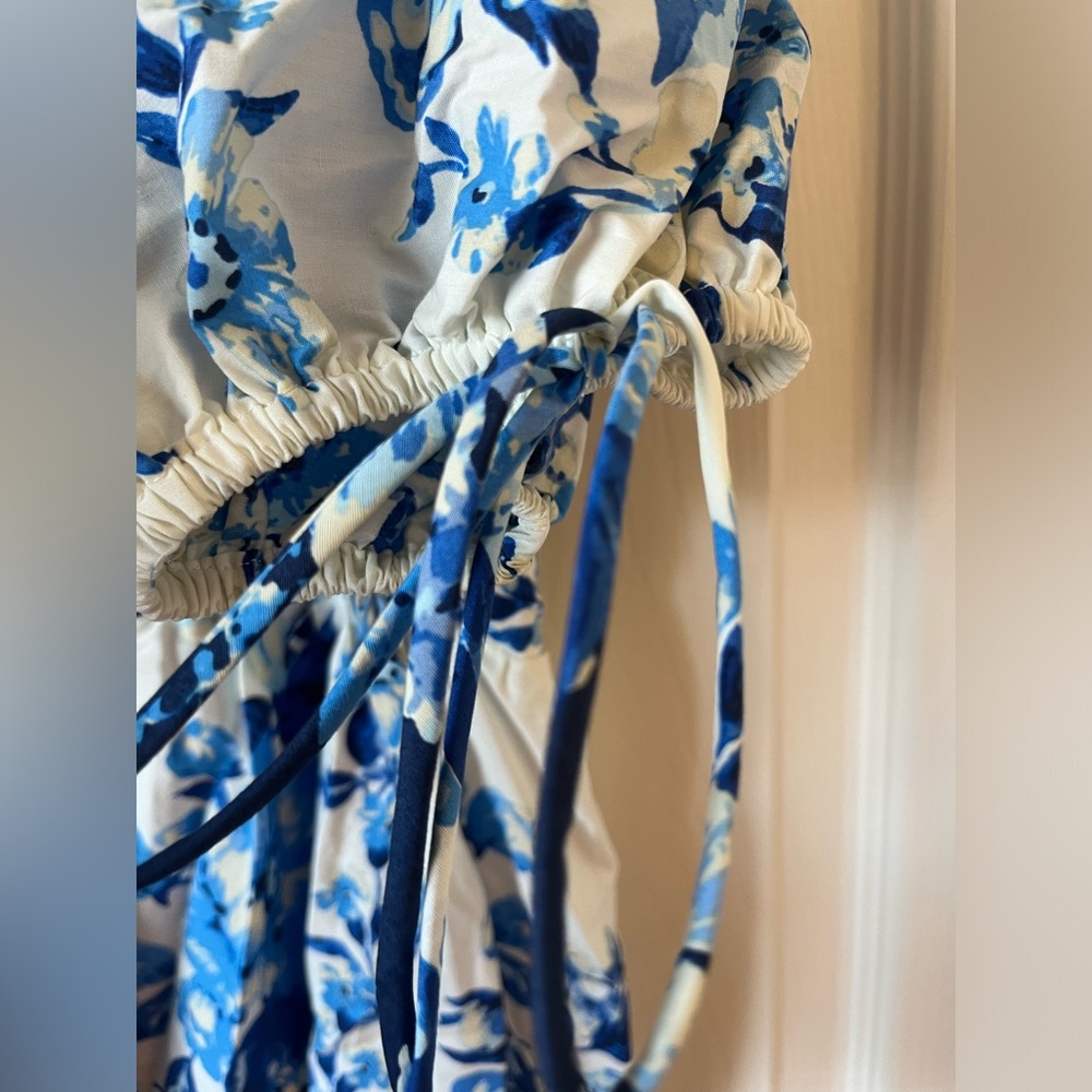 *BRAND NEW* VICI Floral Blue and White Dress Size Large - Picture 9 of 9